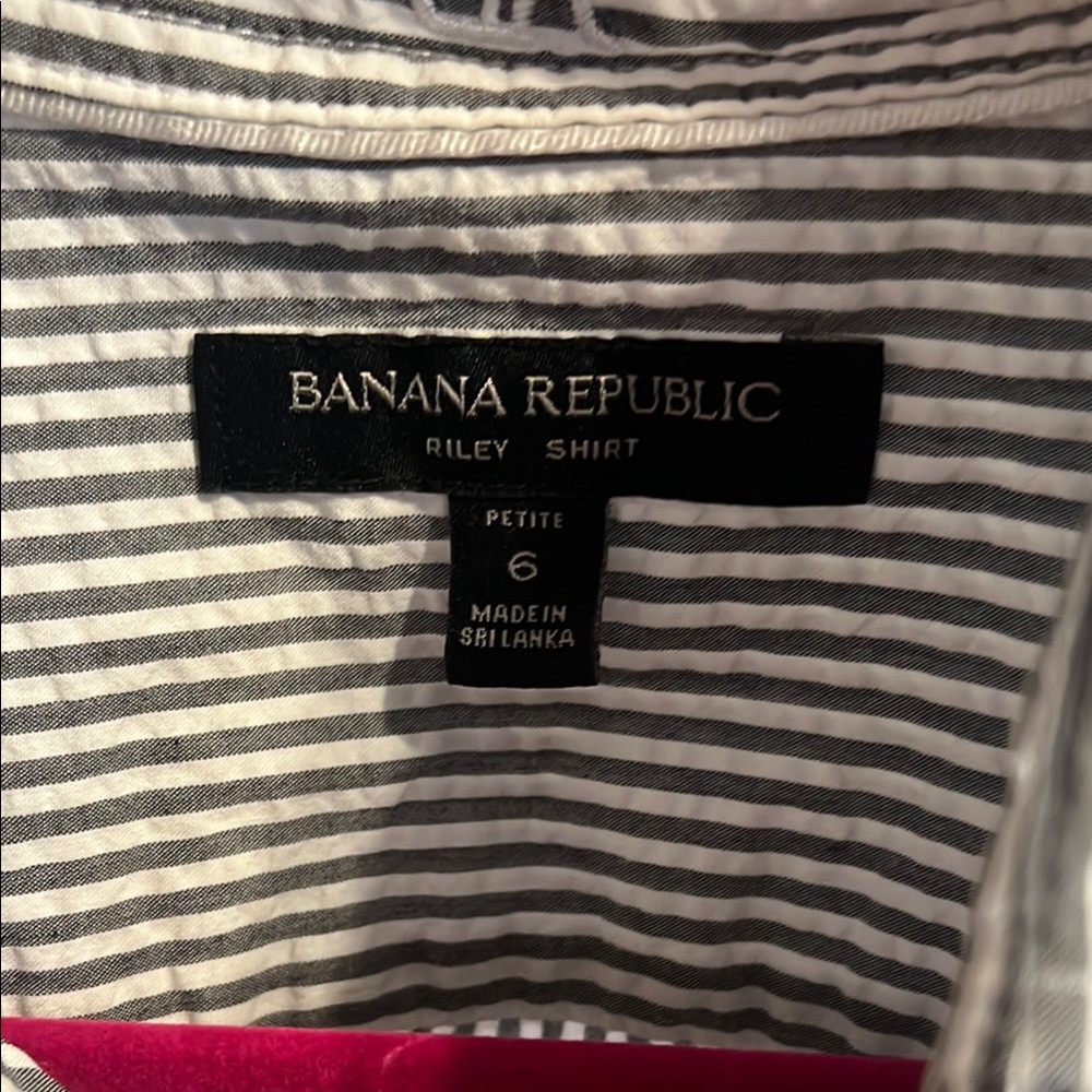 Banana Republic Riley Shirt β Petite 6 - Picture 2 of 6